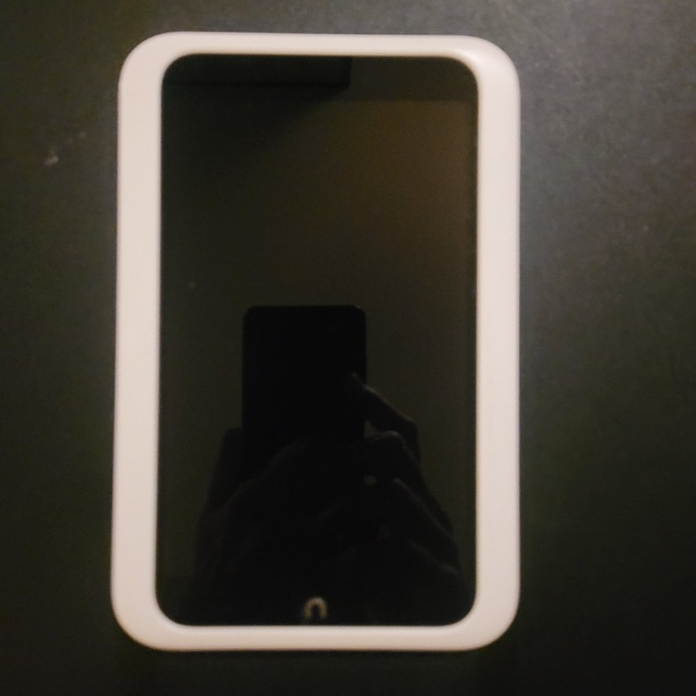 Barnes and Noble NOOK HD BNTV400 Tablet